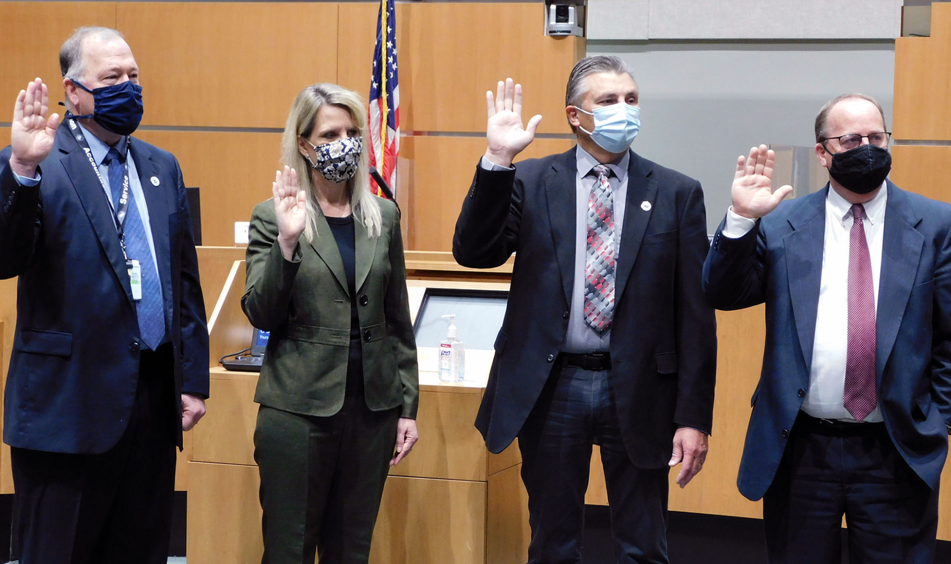 Sarpy County officials take oath of office (copy)